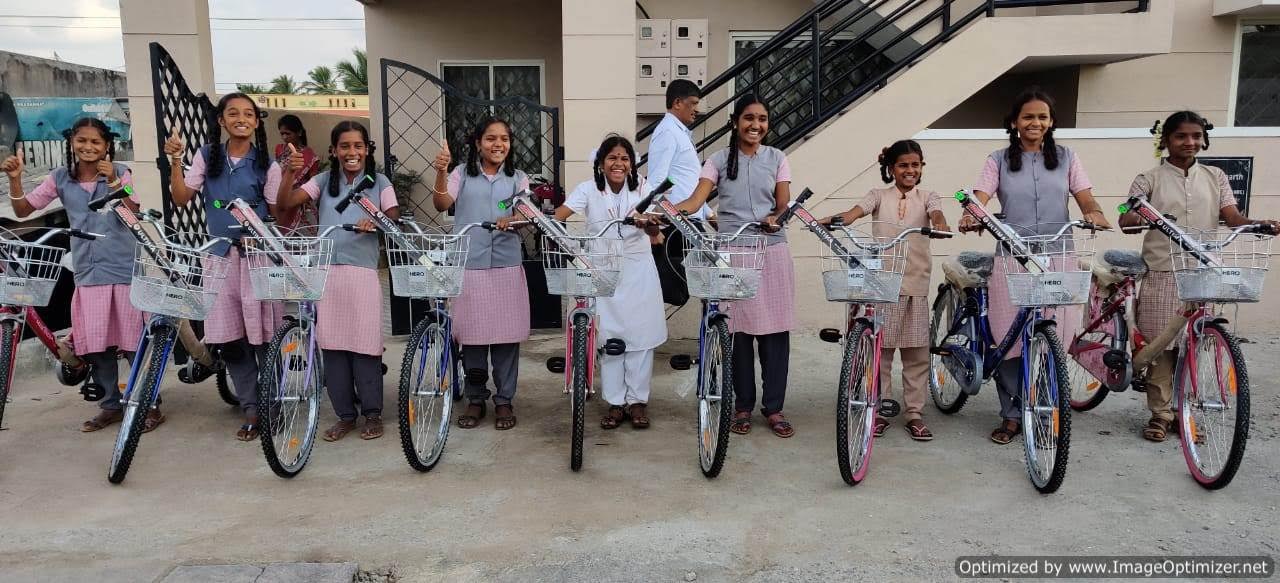 Read more about the article Bicycles for Students in India